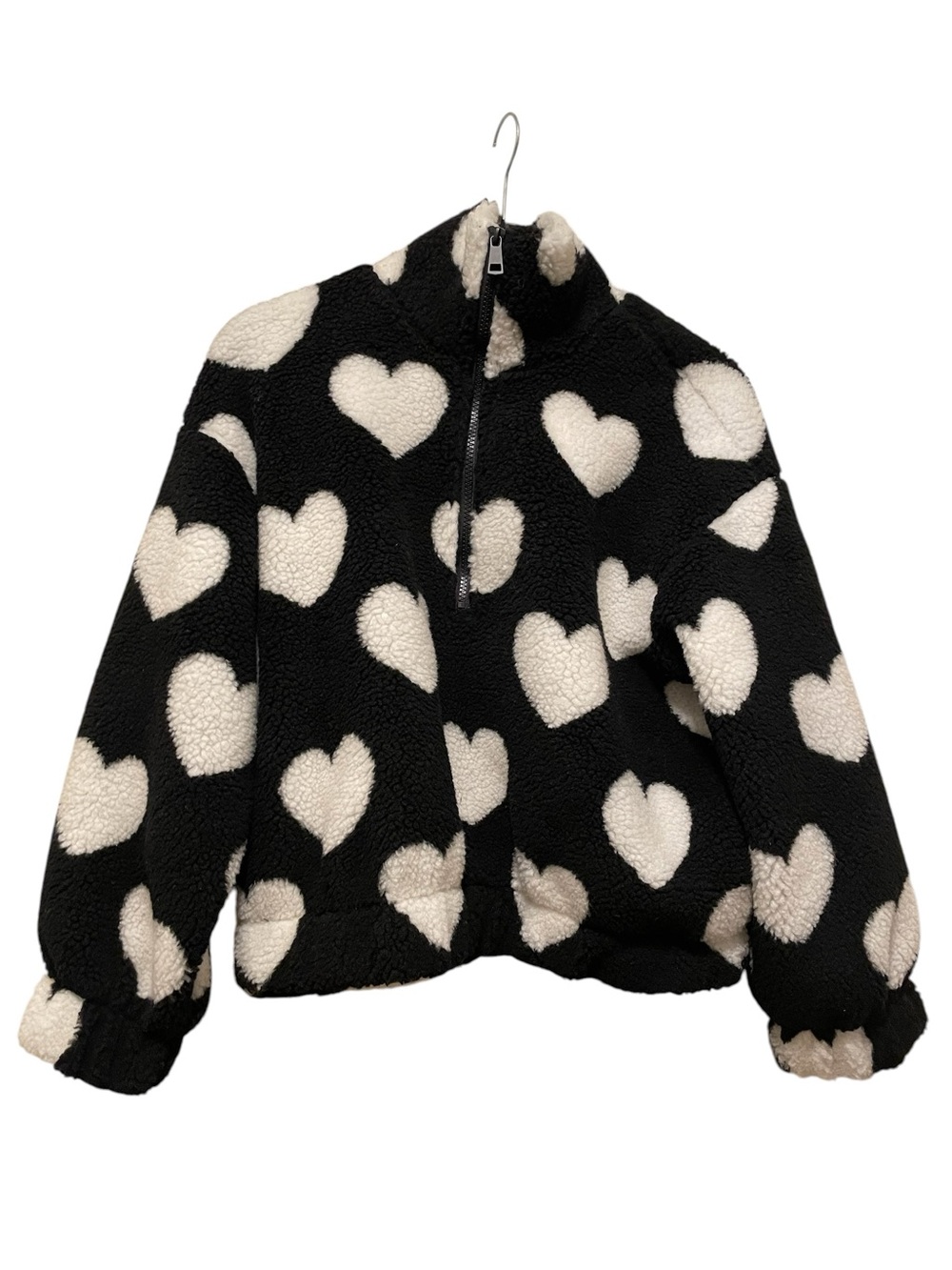 Stoosh Black Sherpa Pullover with Cream Heart Print Size Small NEW